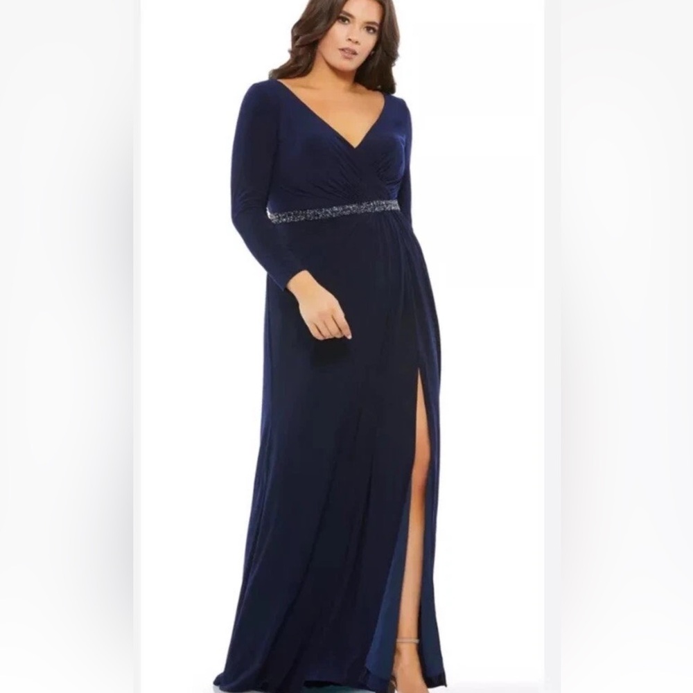 Mac Duggal Beaded Belt Jersey Faux Wrap evening Gown in Midnight Blue Sz 16W